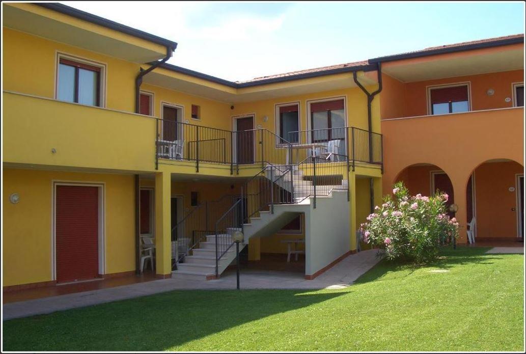 Vida Loca Apartments La Meridiana Πεσκιέρα ντελ Γκάρντα Εξωτερικό φωτογραφία